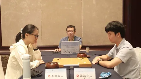 荣耀电竞手机发布，性能升级新标杆